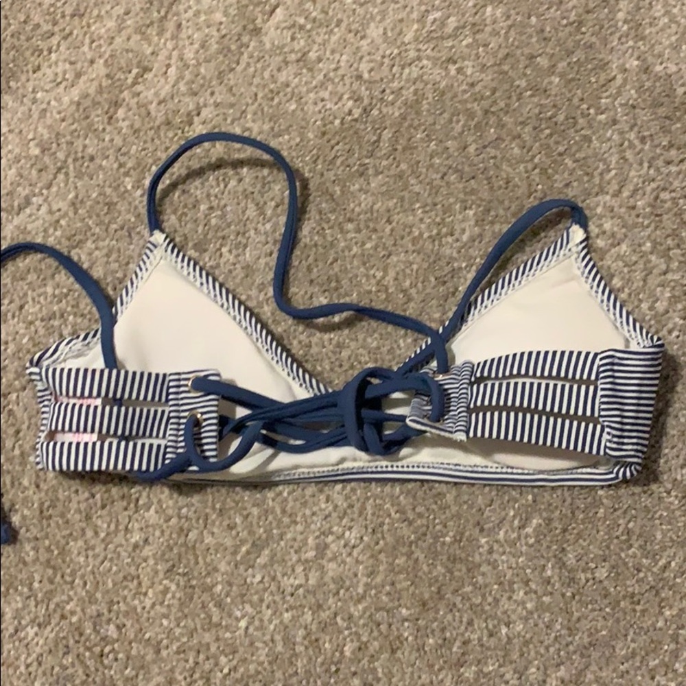 Target Bikini - Picture 2 of 3
